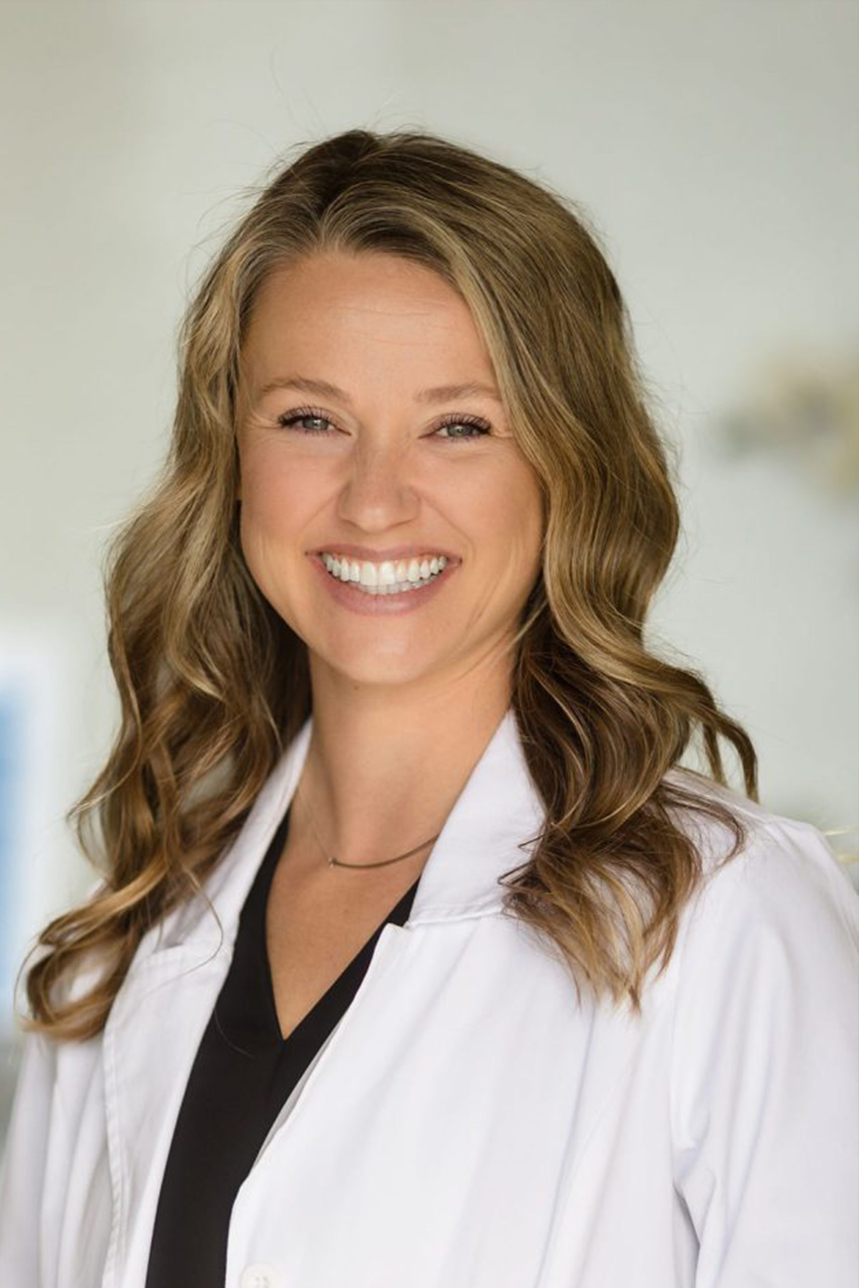 Dr. Kari Zins Dr. Kari Zins